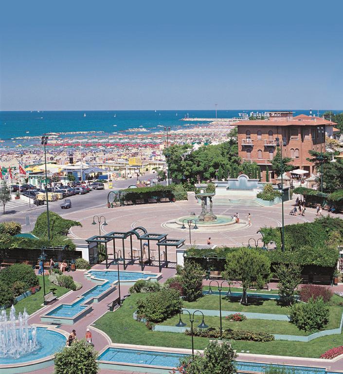 Hotel Villa Fulgida Cattolica Exterior foto